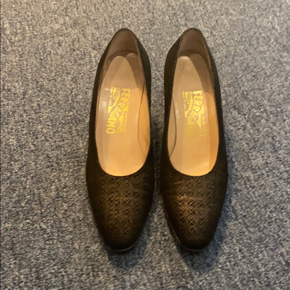 Ferragamo Heels with Gold Sitching